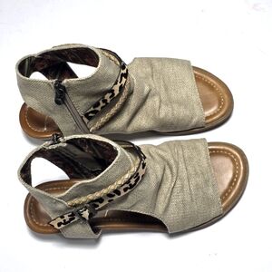 Beige and Brown Open-Toe Sandals with Animal Print Size 7